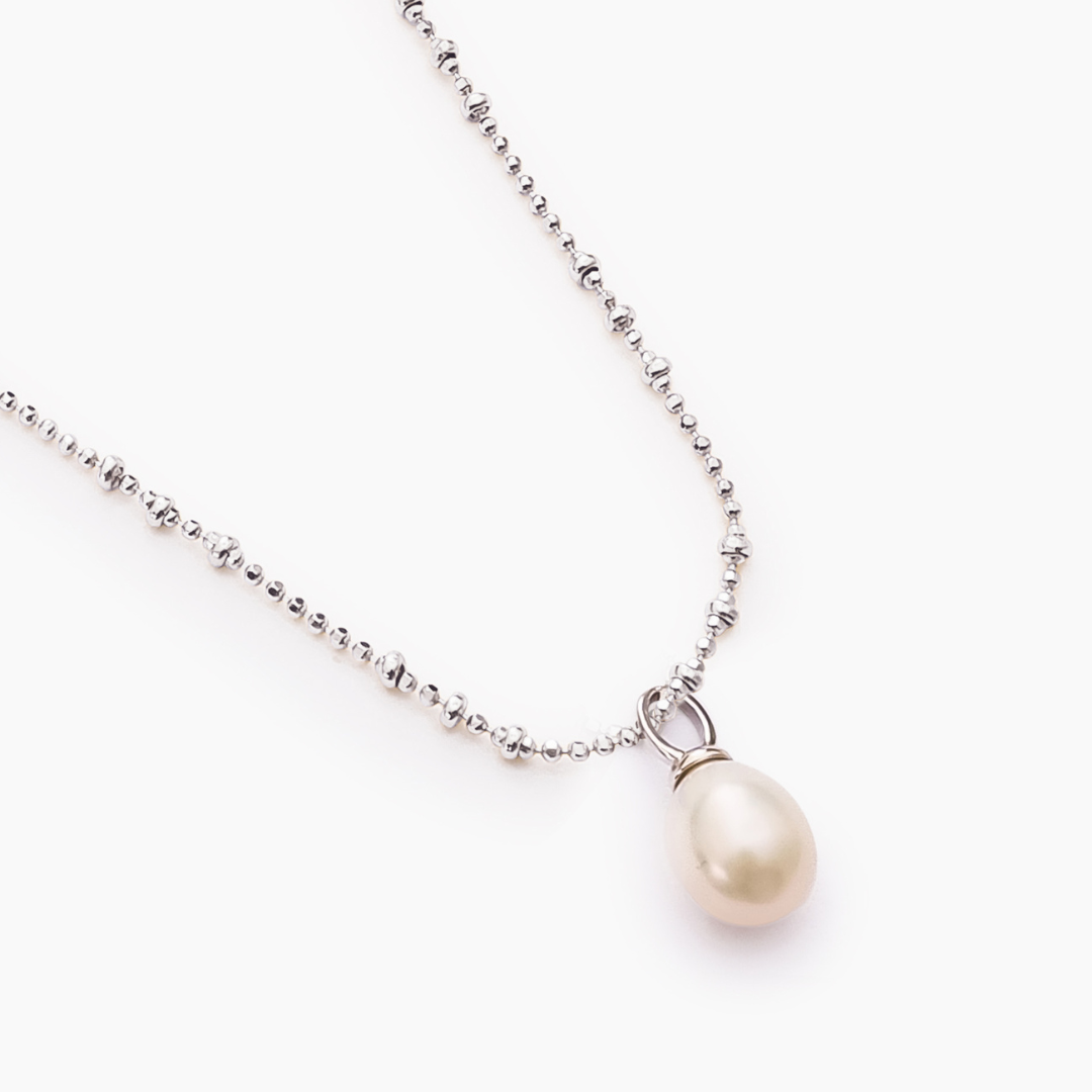 Pearl Drop Minimalist Necklace