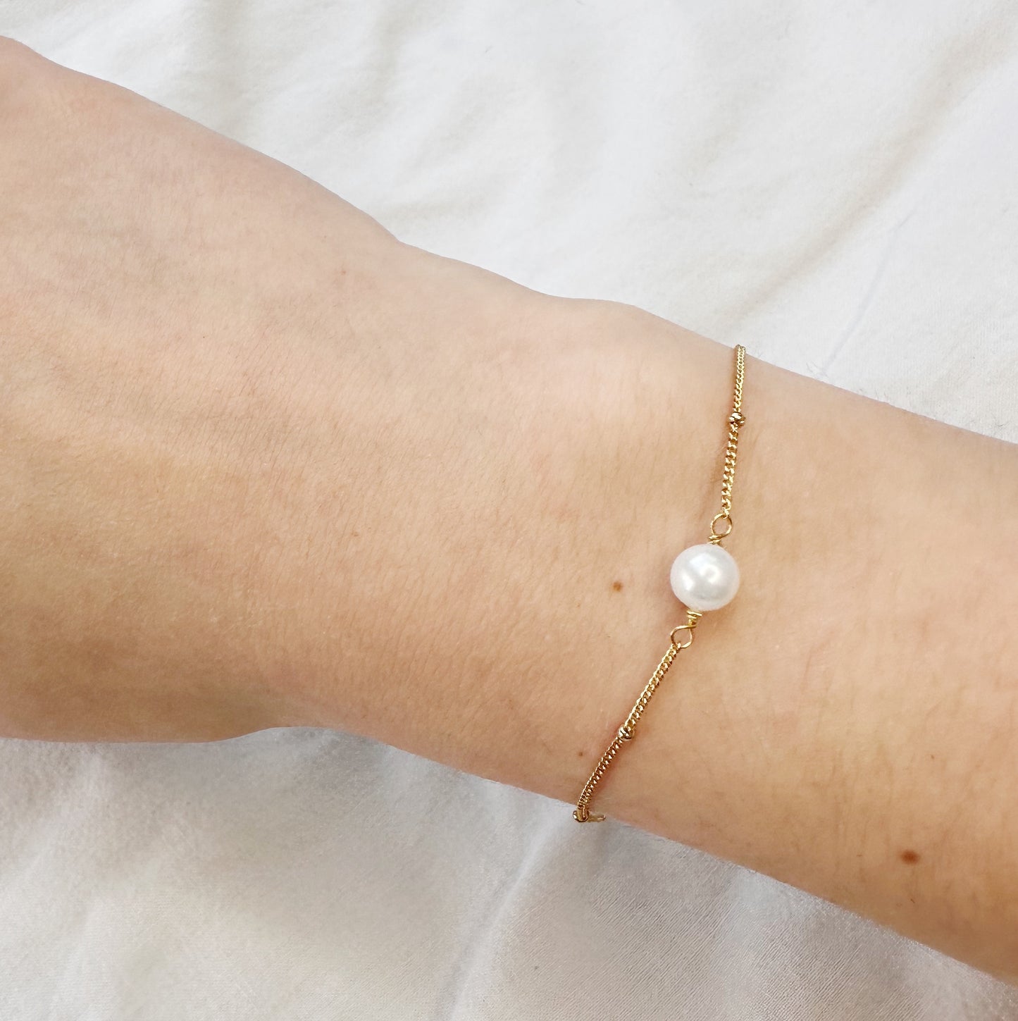 Pearl Pendant Bracelet