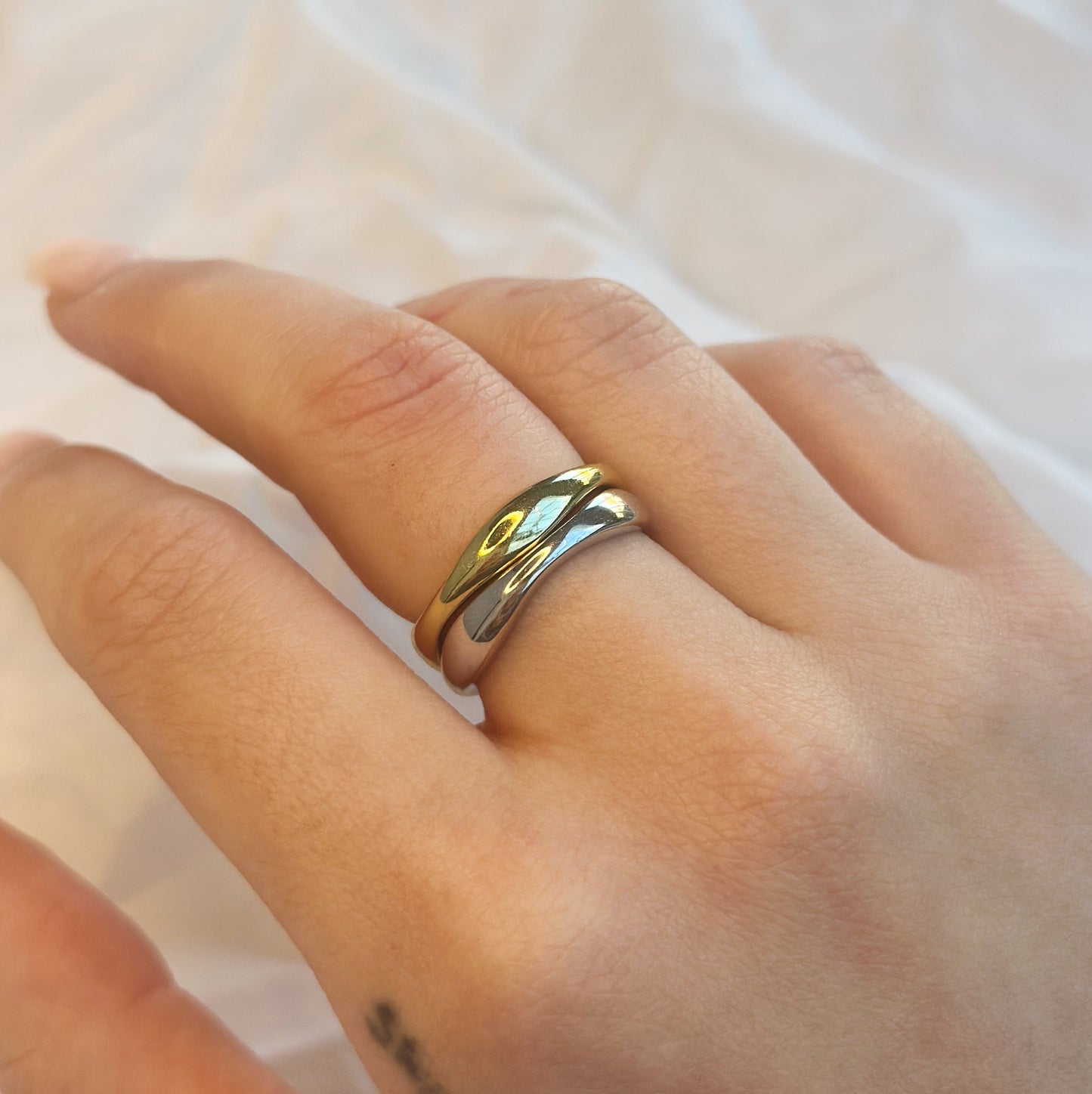 Minimalist Ring
