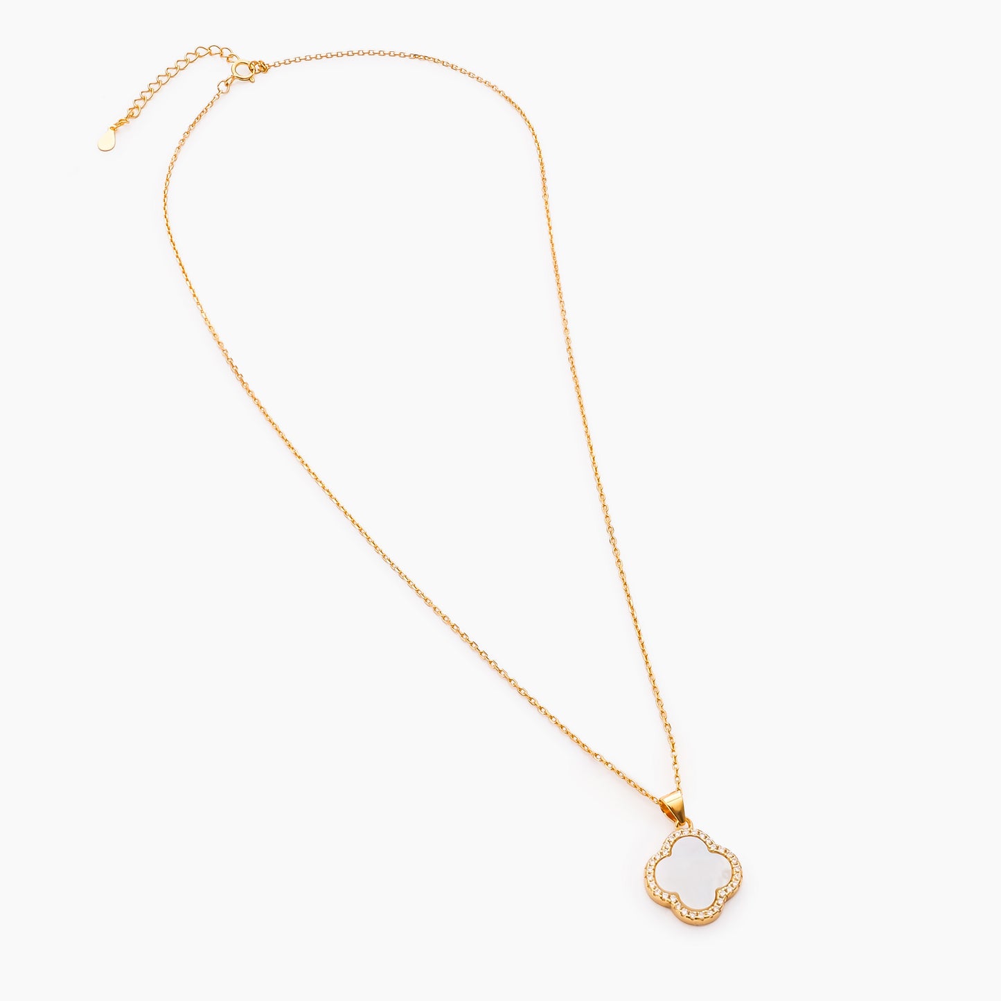 Clover Pendant Necklace